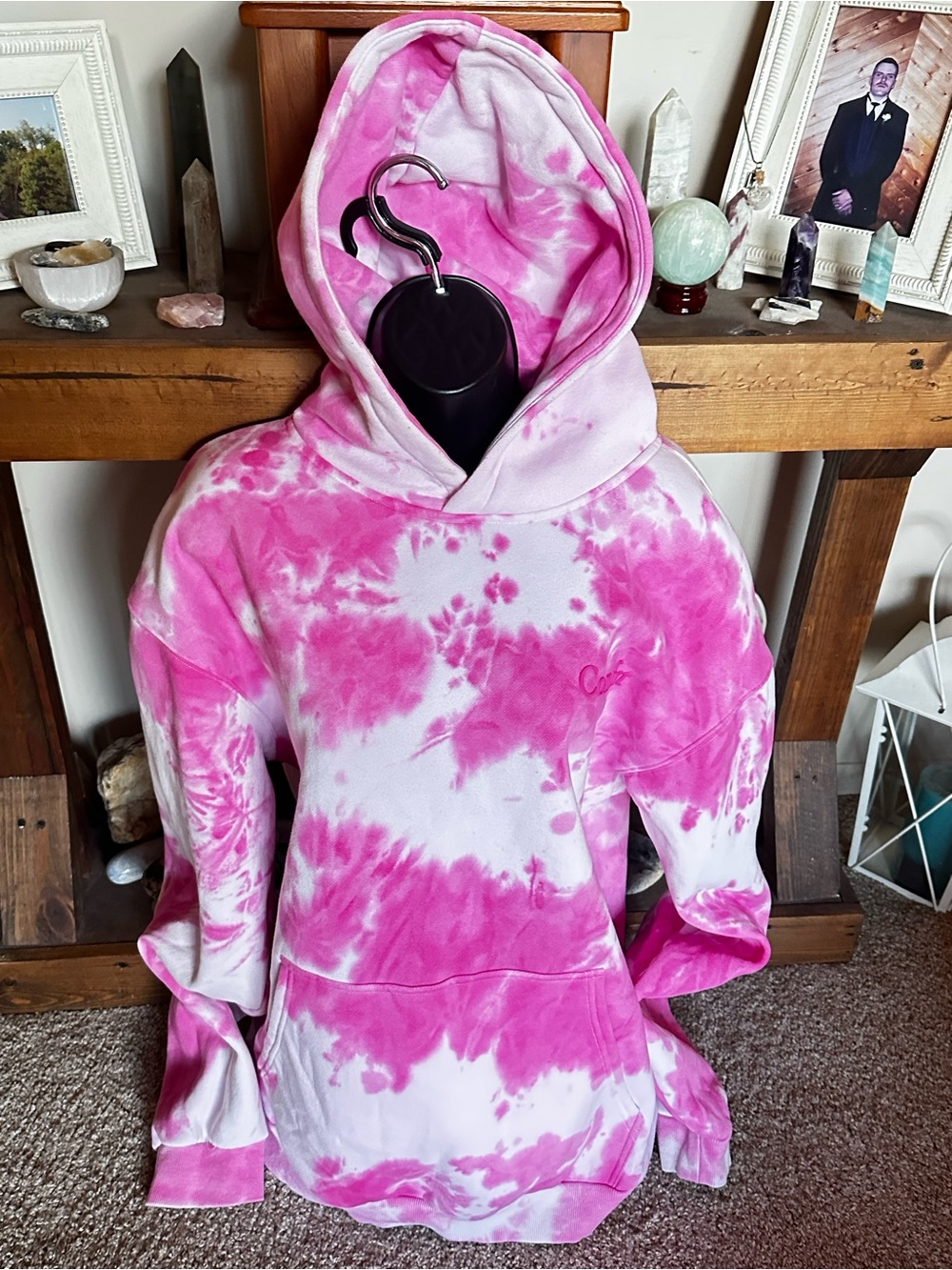 Like New Comfrt Pink Tie-Dye Hoodie